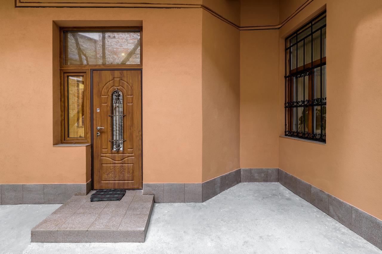 Stepana Bandery Str. 19 Apartment Lviv Luaran gambar